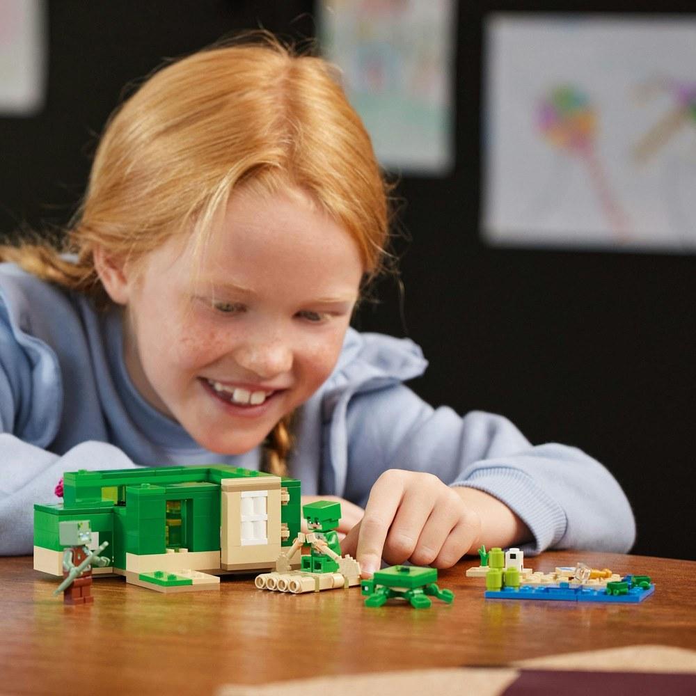 LEGO Minecraft Turtle Beach House