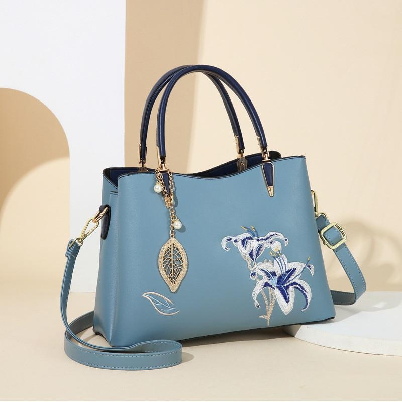 New Chinese Style Embroidery Spacious Ladies Handbag, Elegant Multiway Shoulder Crossbody Holiday Present