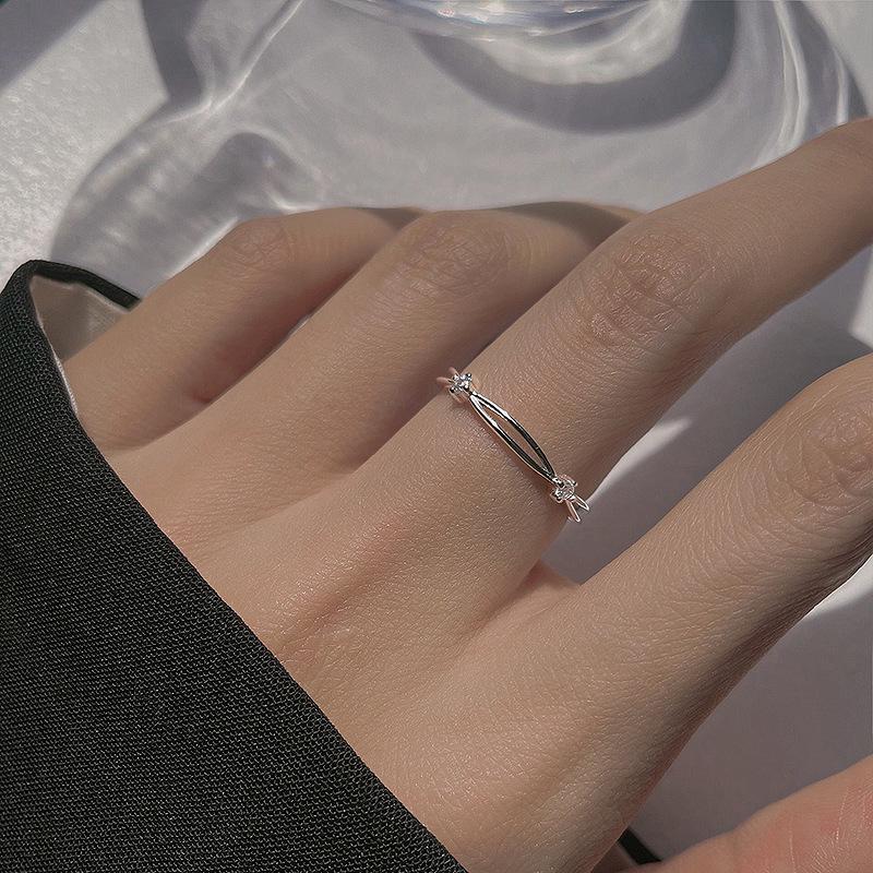 925 Silver-Plated Laughing Open-Mouth Ring, Women's Simple Niche Design, Fashionable and Luxurious Cold Style Index Finger Ring