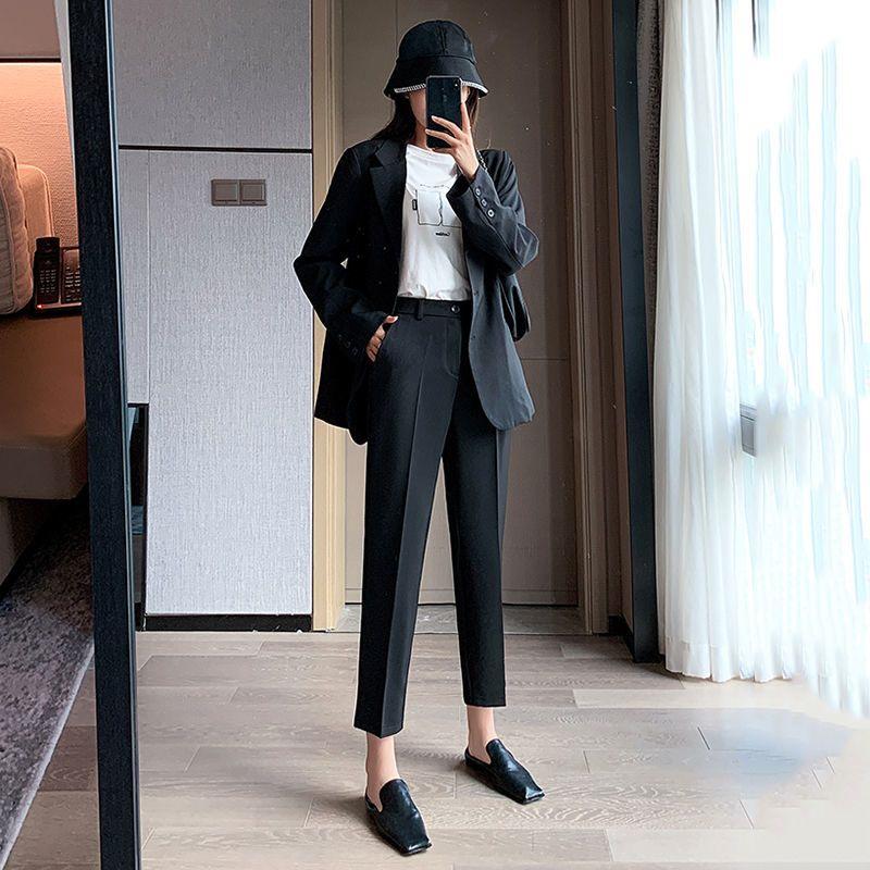 

High-Waisted Women s Split Straight-Leg Pants - Lightweight, Casual, Plus-Size, Professional Cigarette Style for Spring/Summer. L (28) for 106-119 lbs