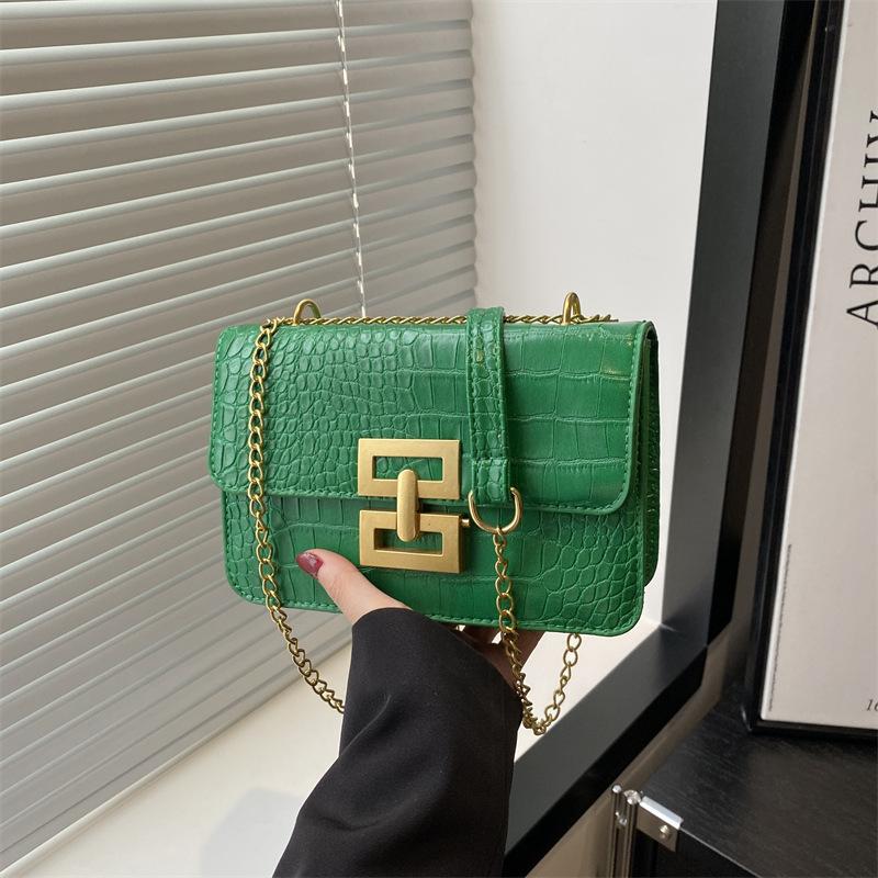 Popular Commuter Women's Bag New Summer Chain Shoulder Armpit Bag High Sense Versatile Small Square Bag Women
