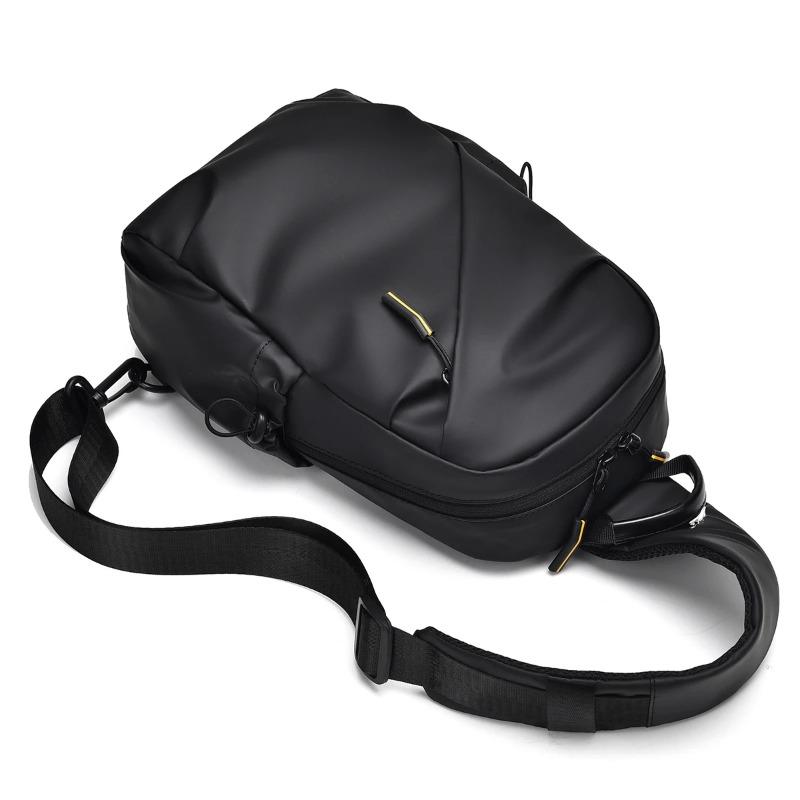 Fashionable Men's Chest Bag Travel Bag Casual Male Shoulder Crossbody Bag Waterproof Sling Sports Bag