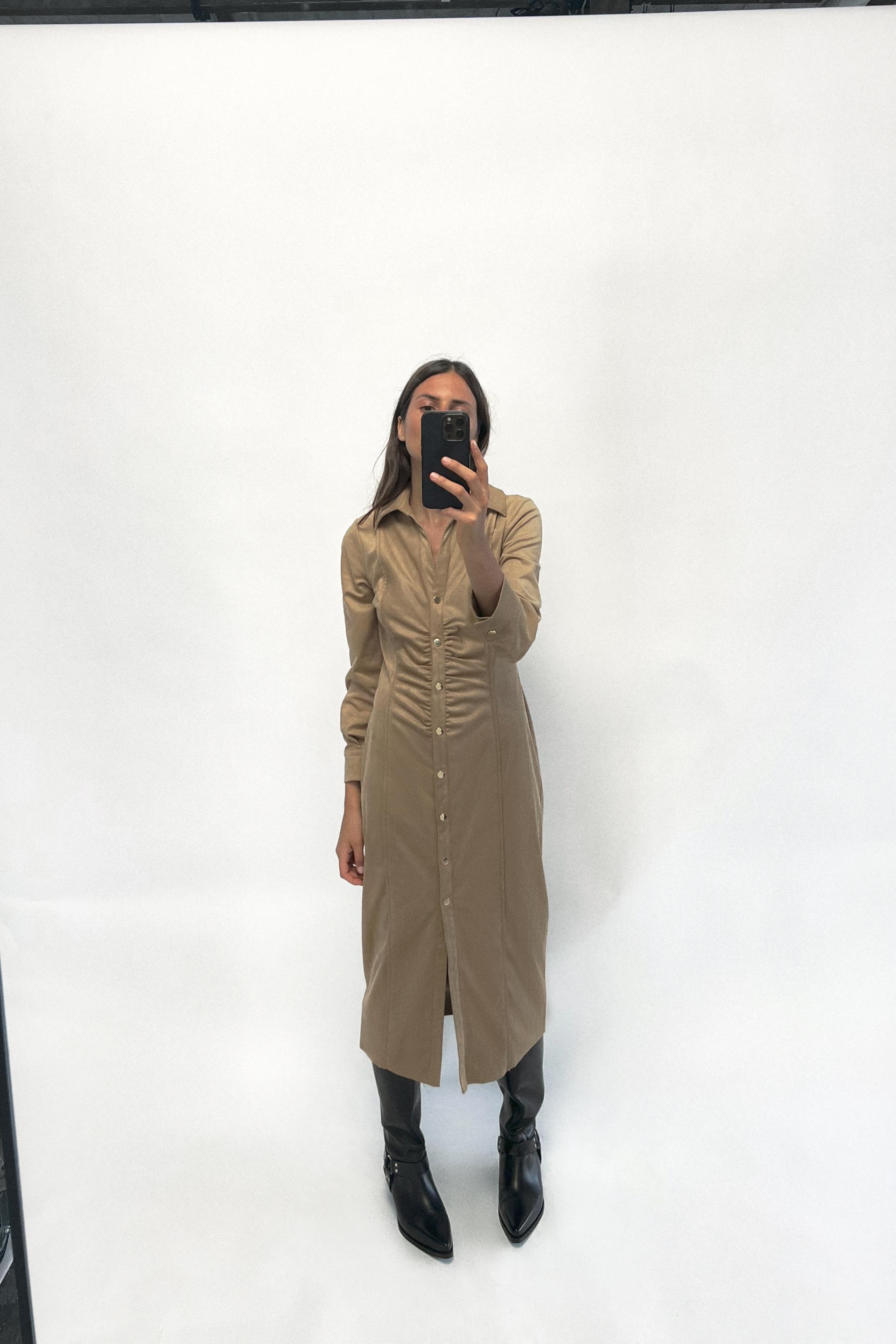 

ПЛАТЬЕ МИДИ ИЗ ИСКУССТВЕННОЙ ЗАМШИ