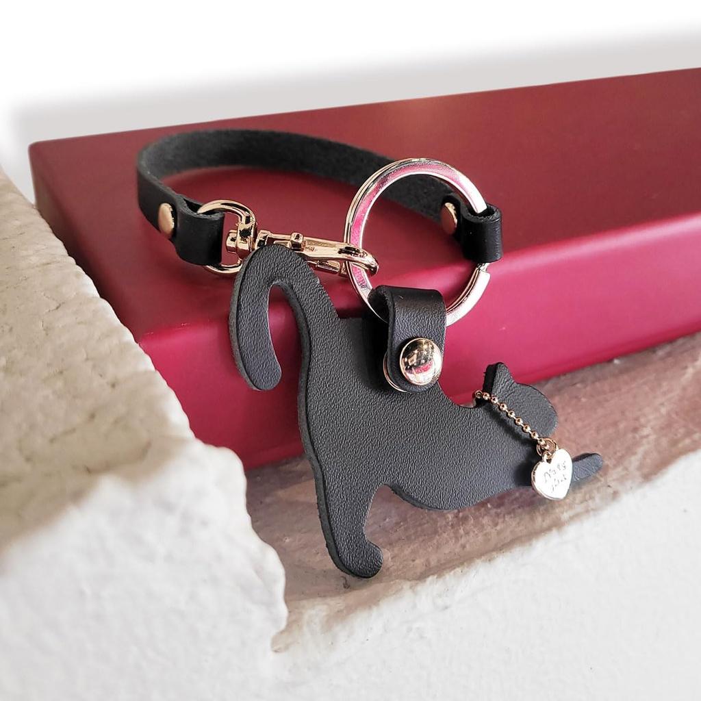 [byDream] Genuine Leather Cat Keychain with Strap, Bag Charm, Hand Strap, Gift for Cat Lovers and Cat Owners (Black)