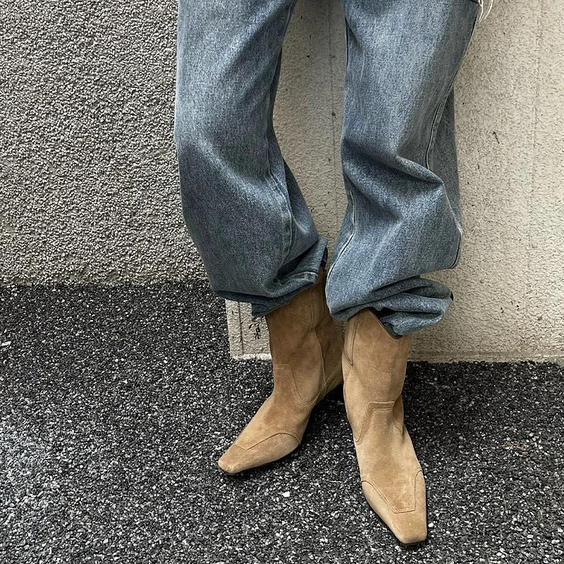 Korean version of niche suede face square head middle heel thin boots women's 2025 autumn and winter velvet western cowboy boots short boots
