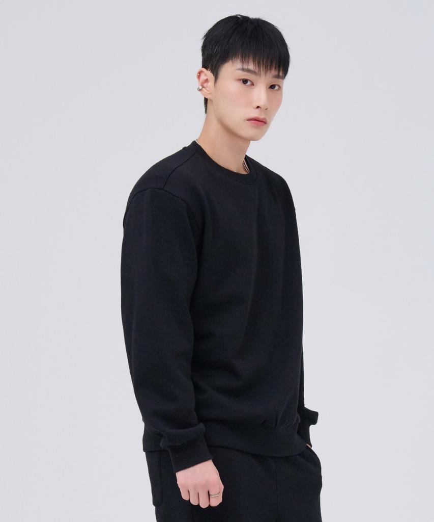 CHASECULT Unisex Essential Brushed Sweatshirt - Black