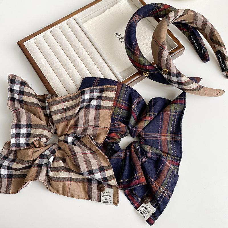 

College Style Pattern Scarf Scrunchie Hair Accessories Set