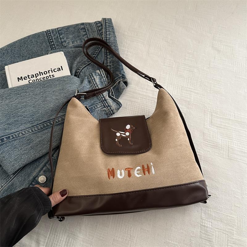 

Tote bag women 2025 new large-capacity backpack casual street trend single shoulder underarm travel backpack хаки