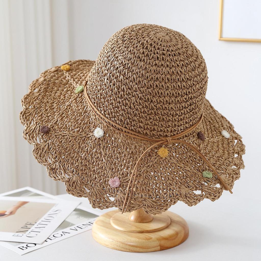 Women's Large Brim Foldable Breathable Straw Sun Hat for Summer Travel & Vacation