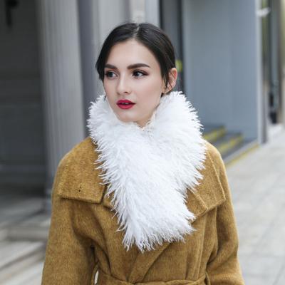 Plush Scarf with Magnetic Design Solid Color Women Thickened Warm Scarf Coat Accessory Daily Commuting Wear