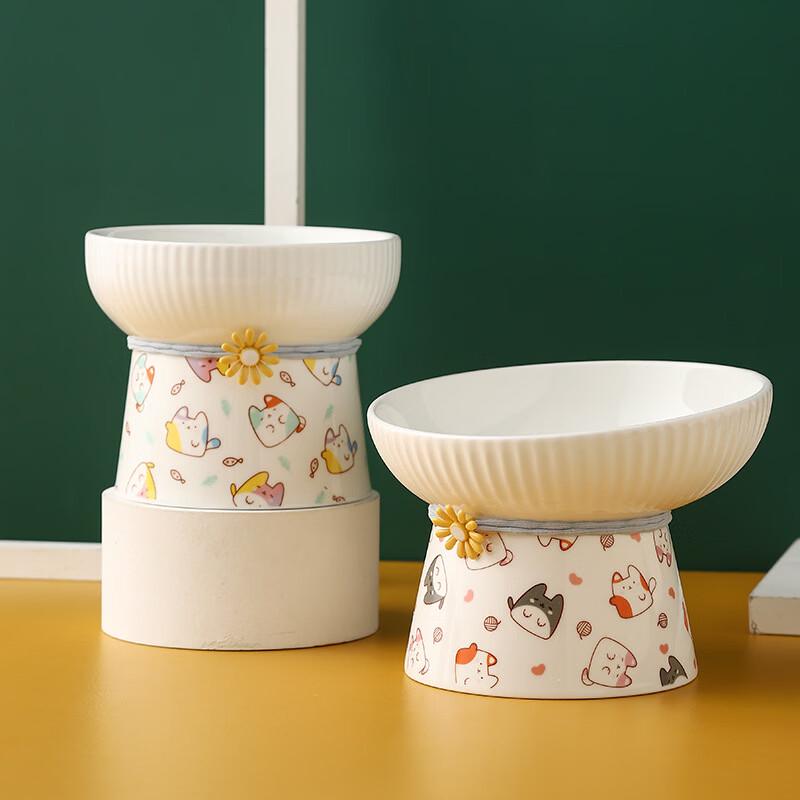 

Керамическая миска Changbaosen против черных точек на подбородке Striped Slanted Bowl