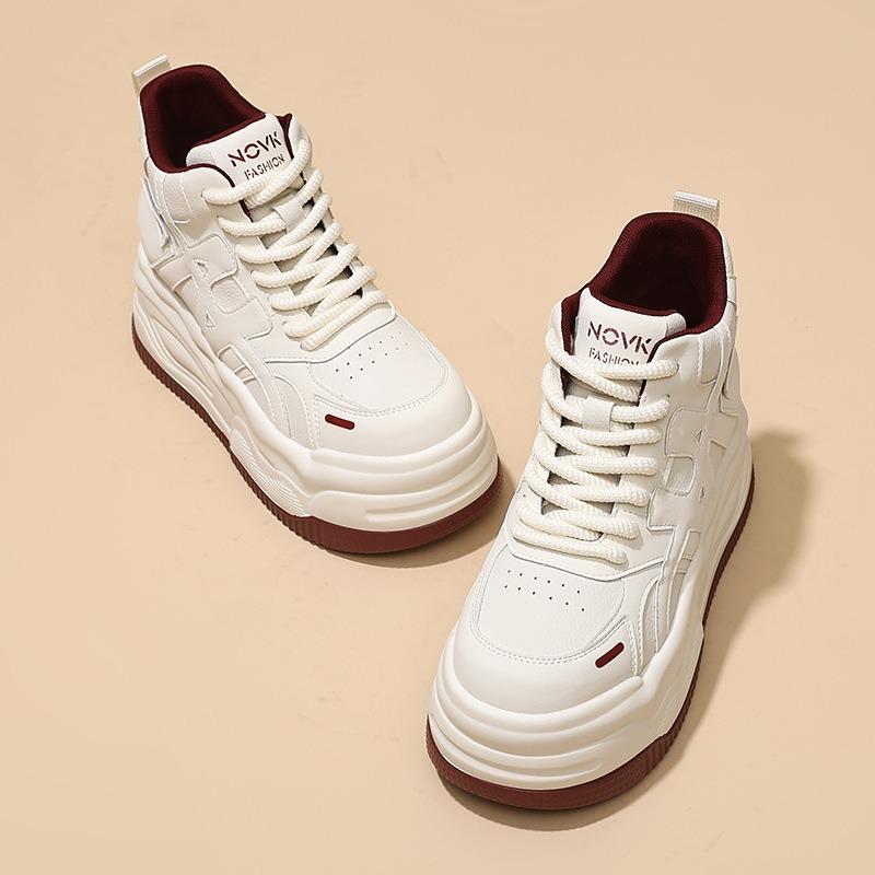 Inner heightening thick-soled casual little white shoes high-top autumn and winter new Ouruo dynamic wind shoes women's shoes are versatile