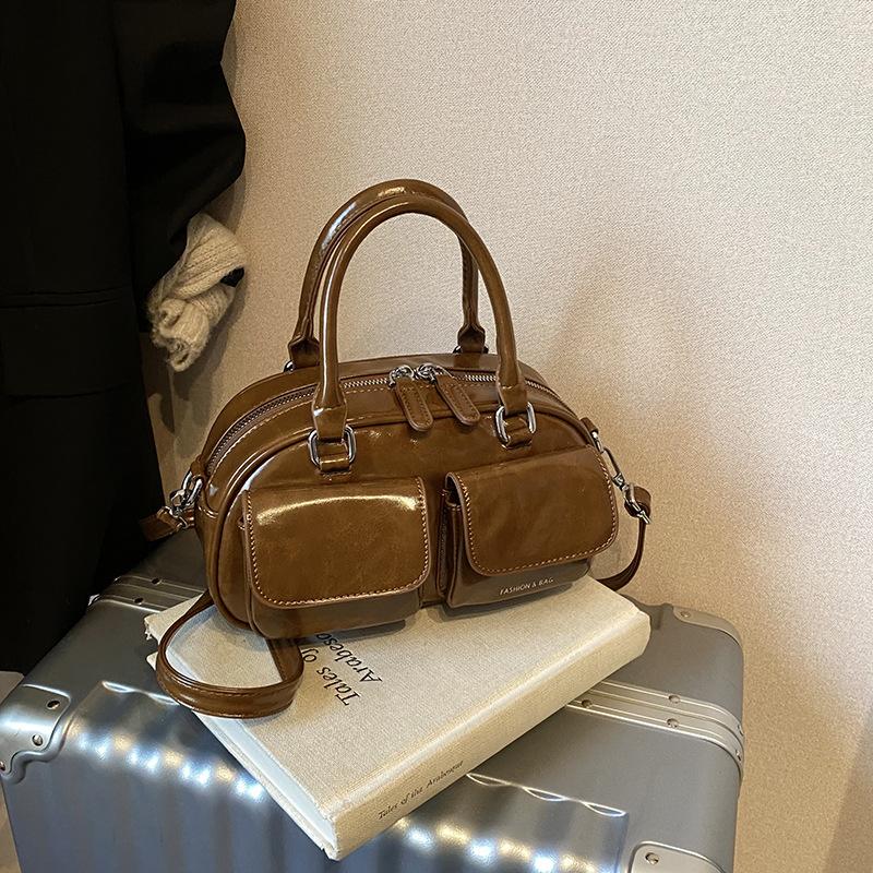 Premium Sense Retro Pillow Handbag Women's 2025 New Versatile Going Out Small Bag Commuter Messenger Small Square Bag