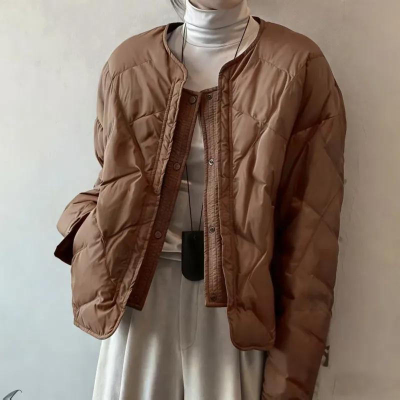 

Жіночі пальта Зимова бавовняна куртка Потовщена оксамитова з круглим вирізом Вільна повсякденна пухова куртка Верх L кавовий