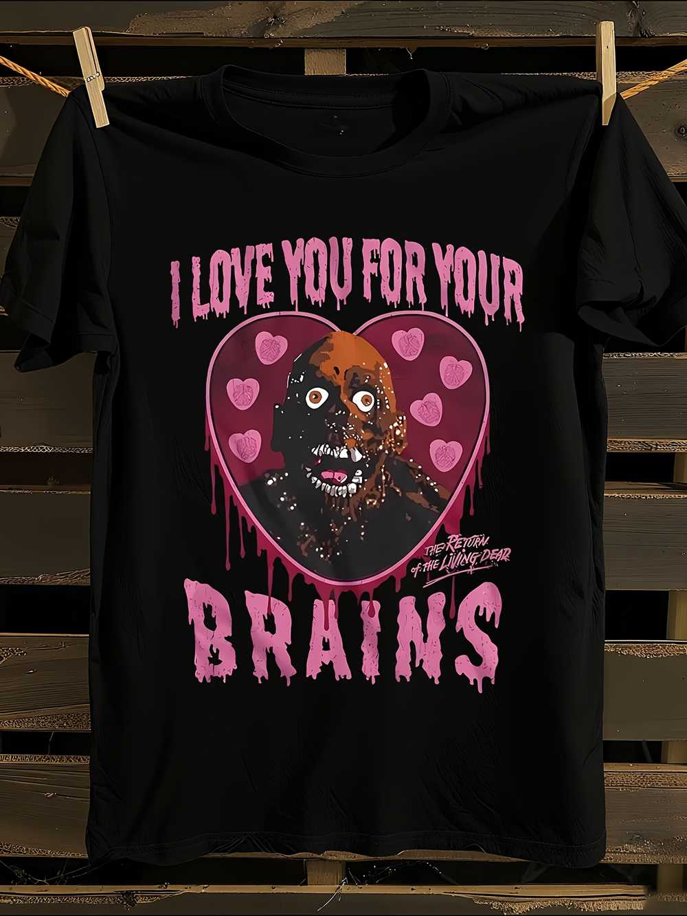 Love Your Brains Zombie Brain T-Shirt L