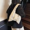 Casual Large-capacity Bag Women's New Versatile Temperament Shoulder Bag Fashion Commuter Messenger Bag