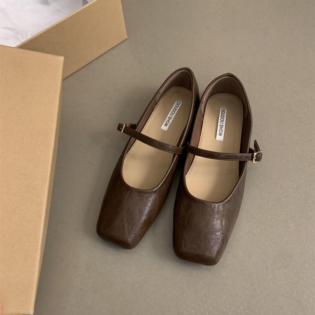 Französische Retro-Schuhe mit quadratischer Spitze und flachem Ausschnitt, Damenschuhe 2025 Frühling neu, koreanische Version, märchenhaft, lässig, weich, flach, Mary Jane-Schuhe