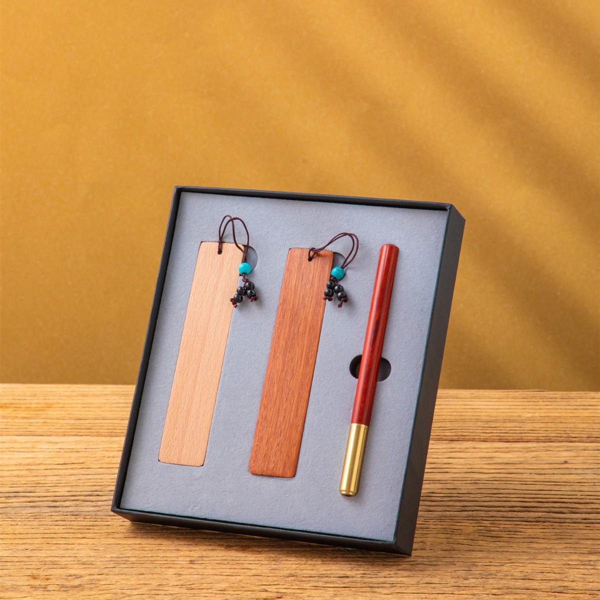 Ancient Chinese-Style Wooden Bookmark Set with Hollow Gift Box