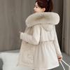 The New School Overcomes The Loose Size of Female Plus Velvet Cotton-padded Jacket with Fur Collar and Hooded Coat in Cotton-padded Jacket.
