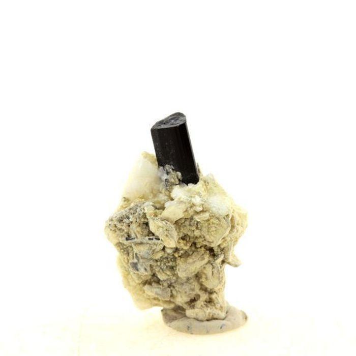 Pierres et Minéraux. Tourmaline Schorl. 21.5 ct. Shigar Valley, Skardu District, Pakistan.