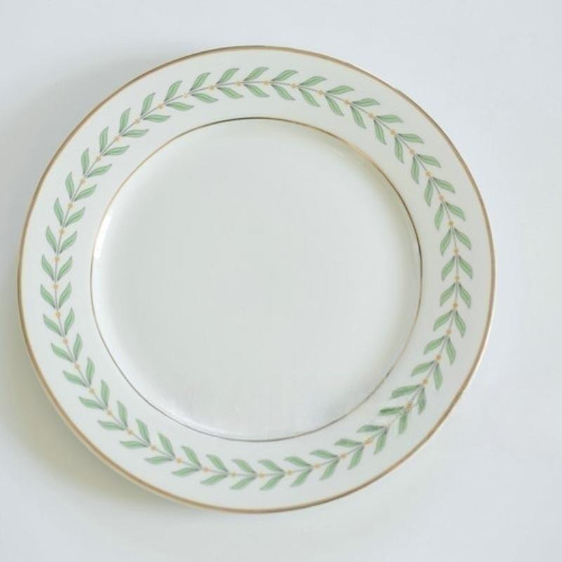 

Корейская ниша с узором из листьев Пномпень, белая керамическая десертная тарелка, западная тарелка для завтрака, послеобеденный чай, кофейная чашка, тарелка для пасты 8 inches зелёный