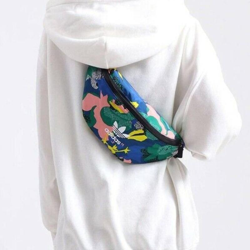 Adidas Originals Poliestrowa Saszetka Regularna Damska Wielokolorowa Adidas GD1852