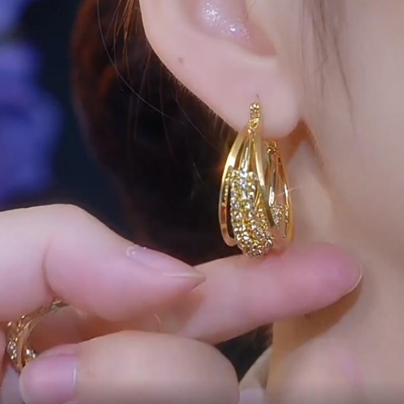 European and American exaggerated three-layer diamond-encrusted hollow earrings, simple temperament geometric earrings, high-end earrings