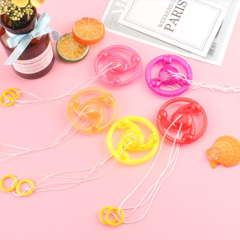 Luminous Flashing Pull-String Flywheel - Nostalgic Gyroscope Toy