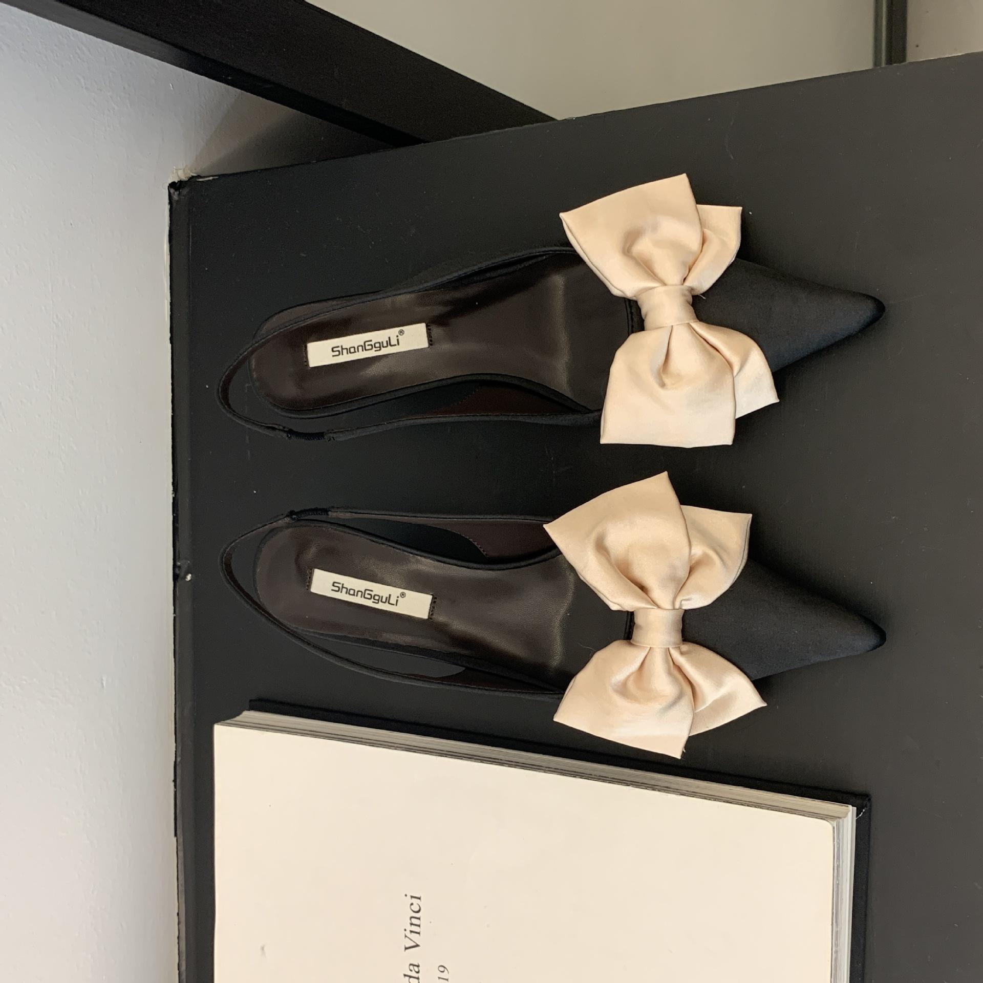 

Летние французские задние пустые одинарные туфли женские туфли модные универсальные сандалии с сумкой 39