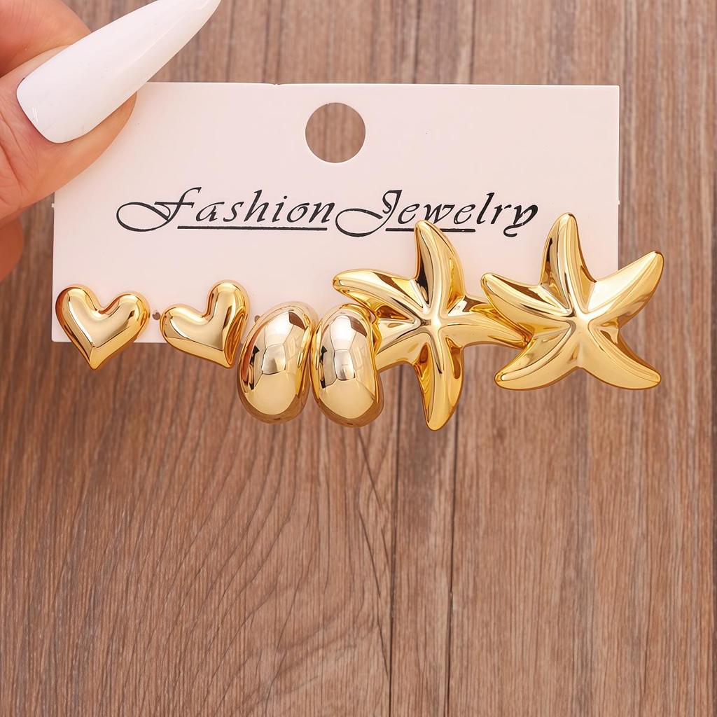 Elegant Gold Earring Set: Fashionable European and American Style for Women