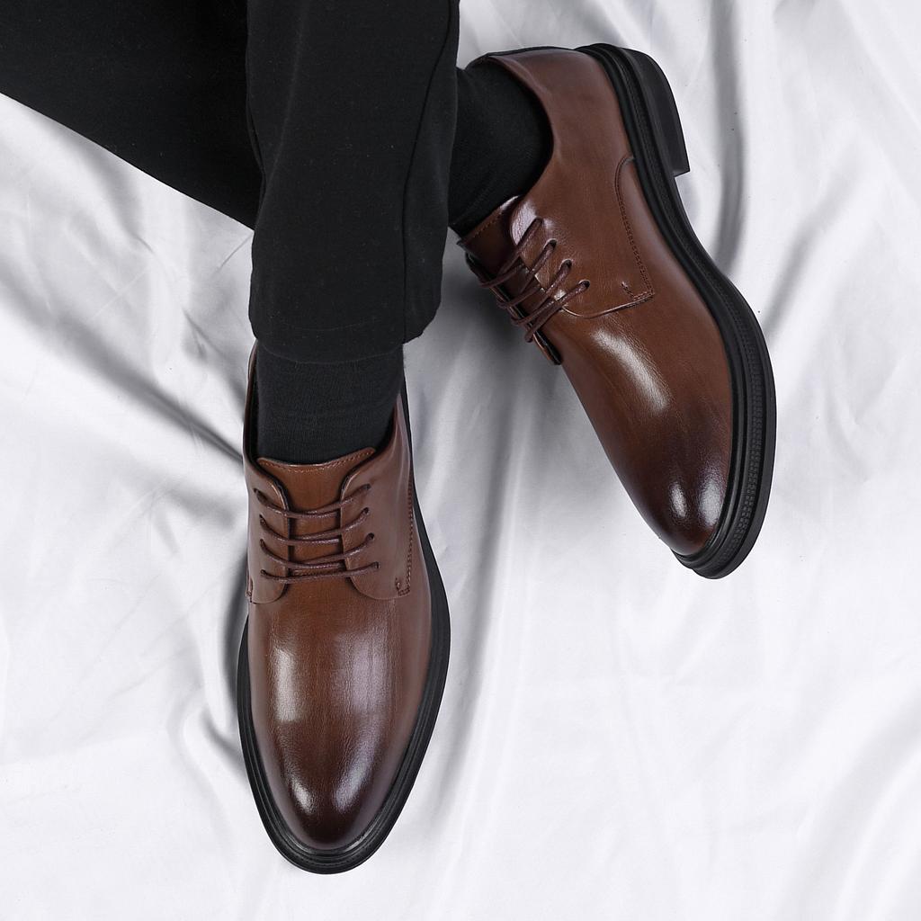 Leather shoes men's business dress Korean version of trend British men's leather casual spring brown soft sole heightening men's shoes