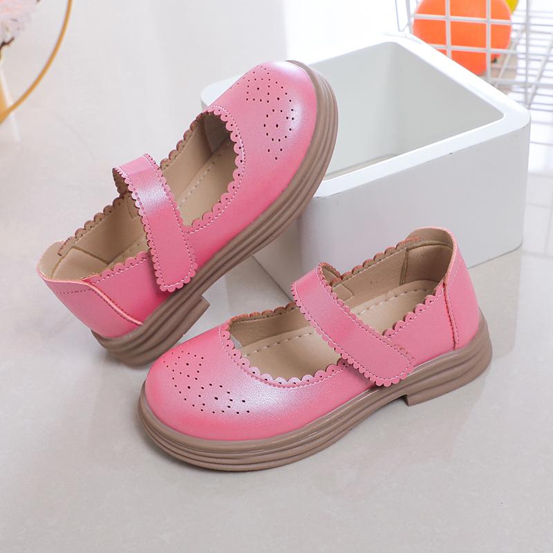 

2024 Новые мягкие повседневные туфли для девочек на шнуровке, однотонные, нескользящие, детские модные кожаные туфли, нескользящие, детские мокасины с круглым носком 26 роза розовый