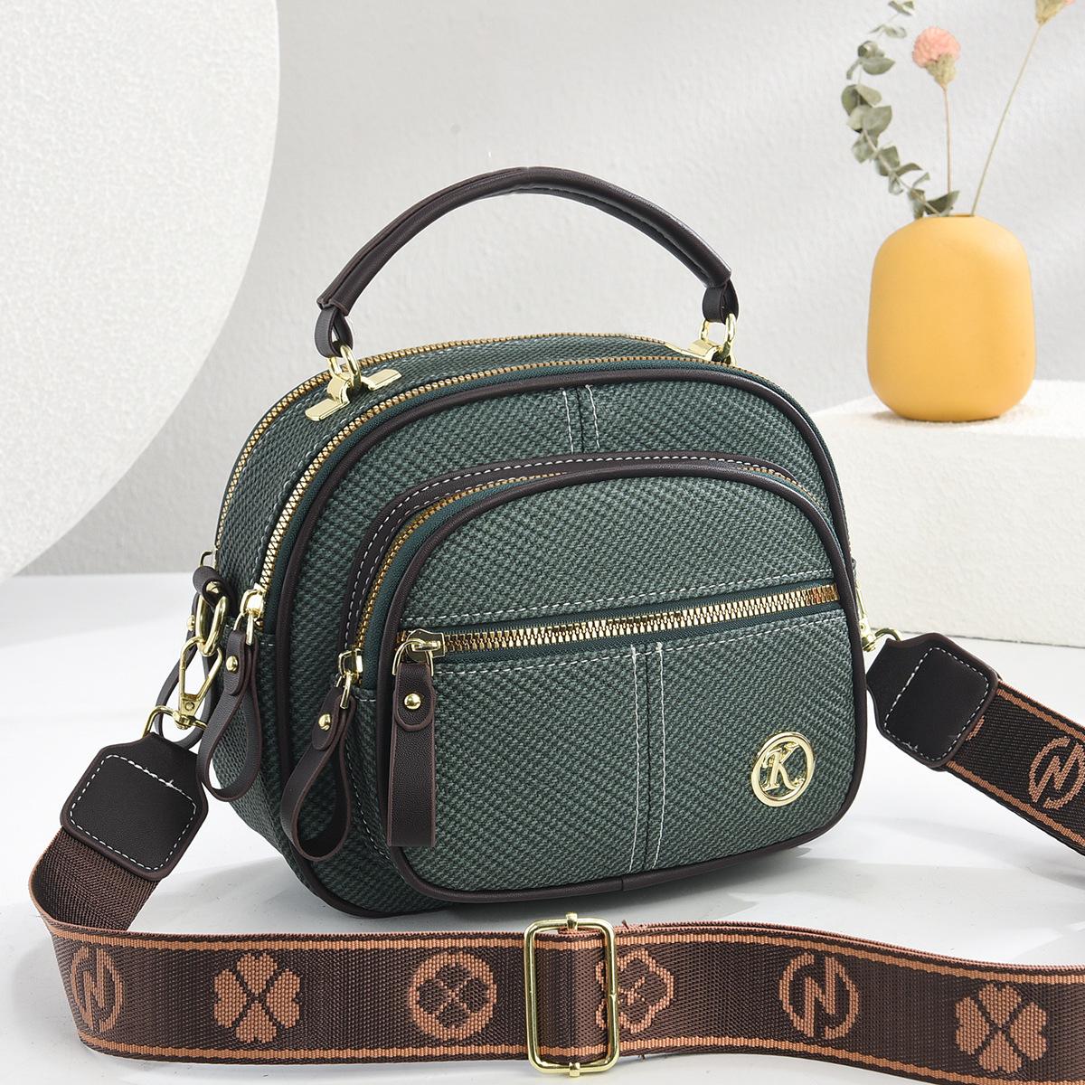 

Crossbody bag Fashion small bag Shoulder bag Lightweight handbag Women s bag 21*9*18 чёрный