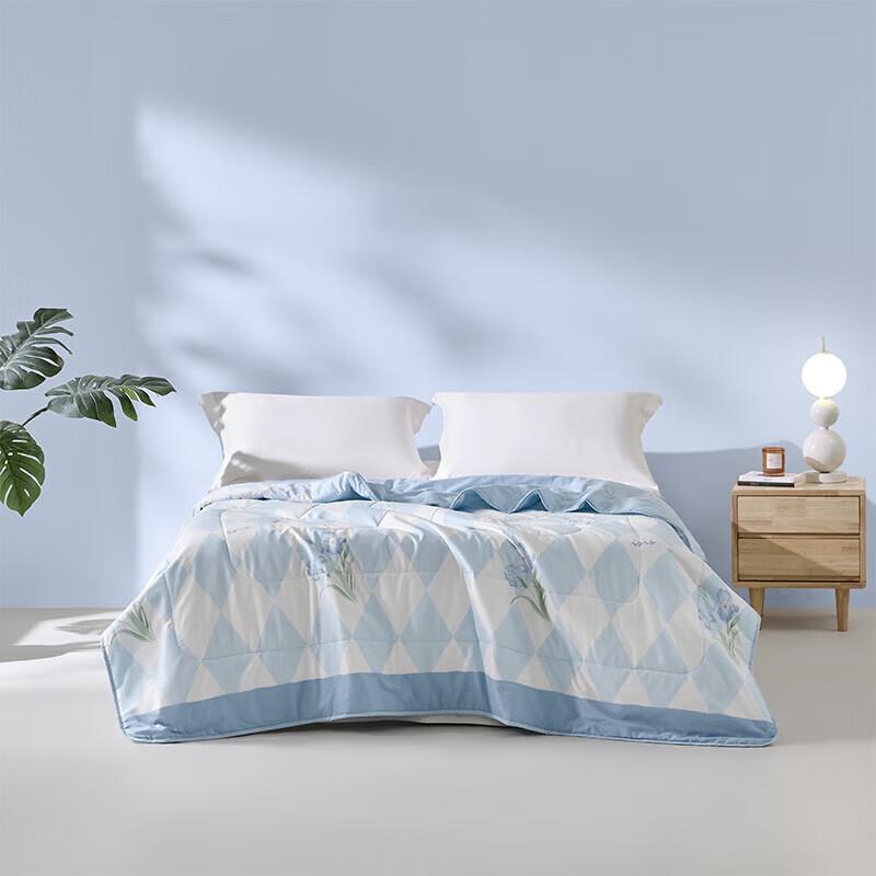 LOVO Floral Summer Quilt 150cm x 200cm
