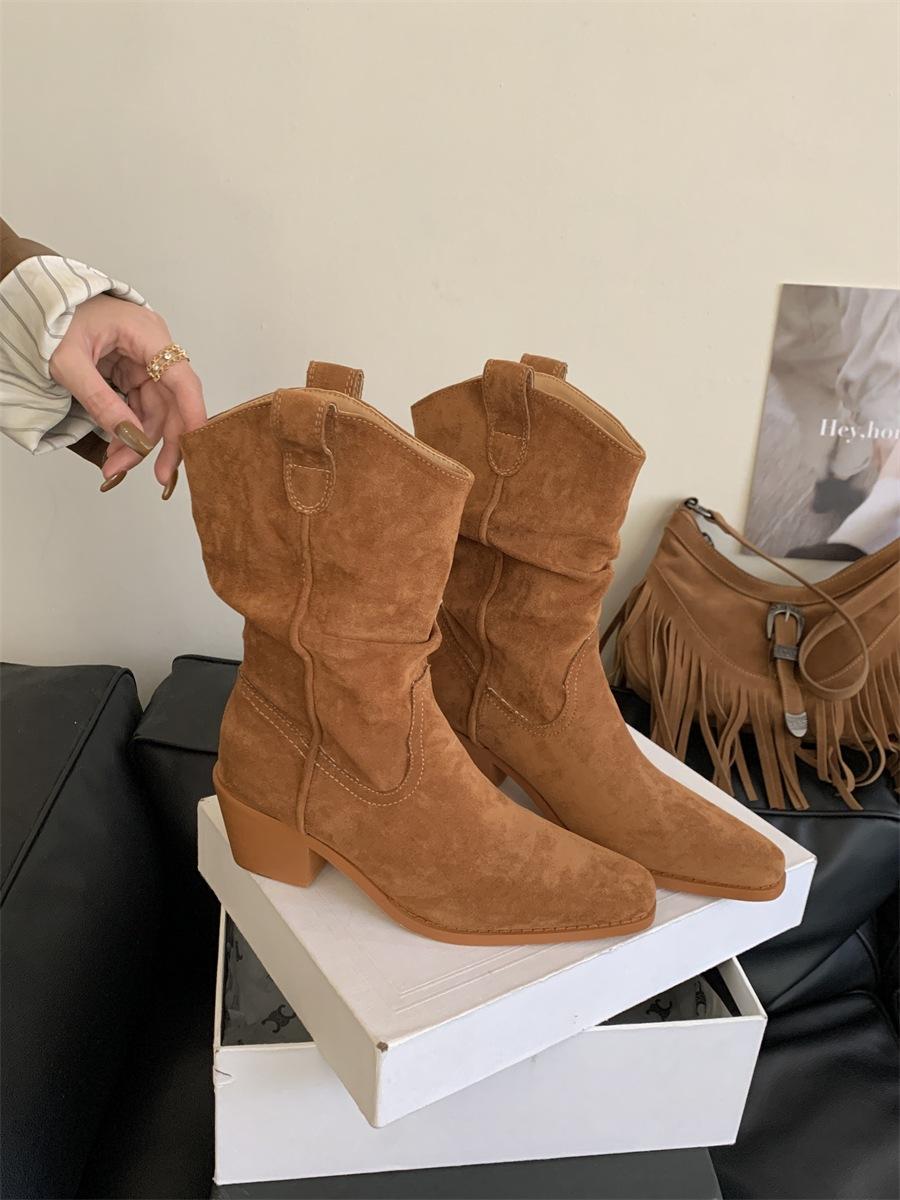 

Pointed pleated piled boots women s 2025 new medium tube knight boots retro western cowboy boots maillard short boots 39 коричневий