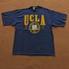 Vintage University Of California Logo Design T-shirt