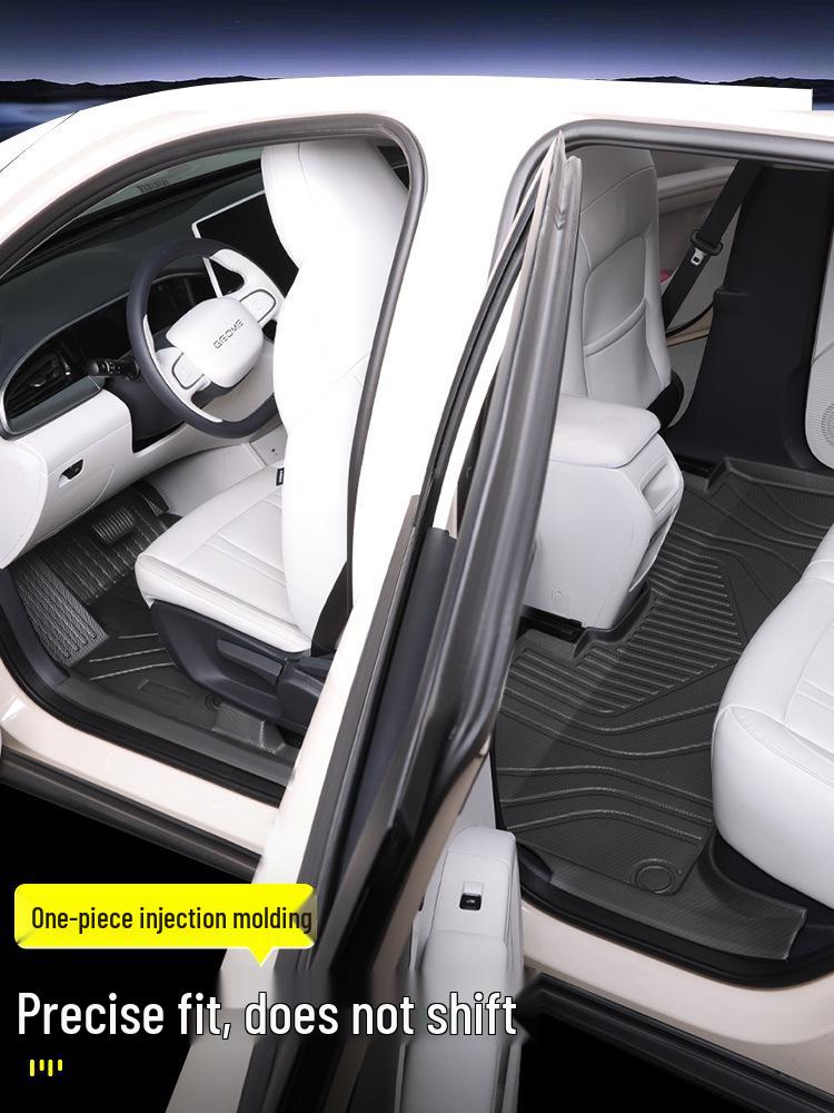2025 Geely Star Wish TPE Floor Mats: Full-Coverage Car Interior Accessory.