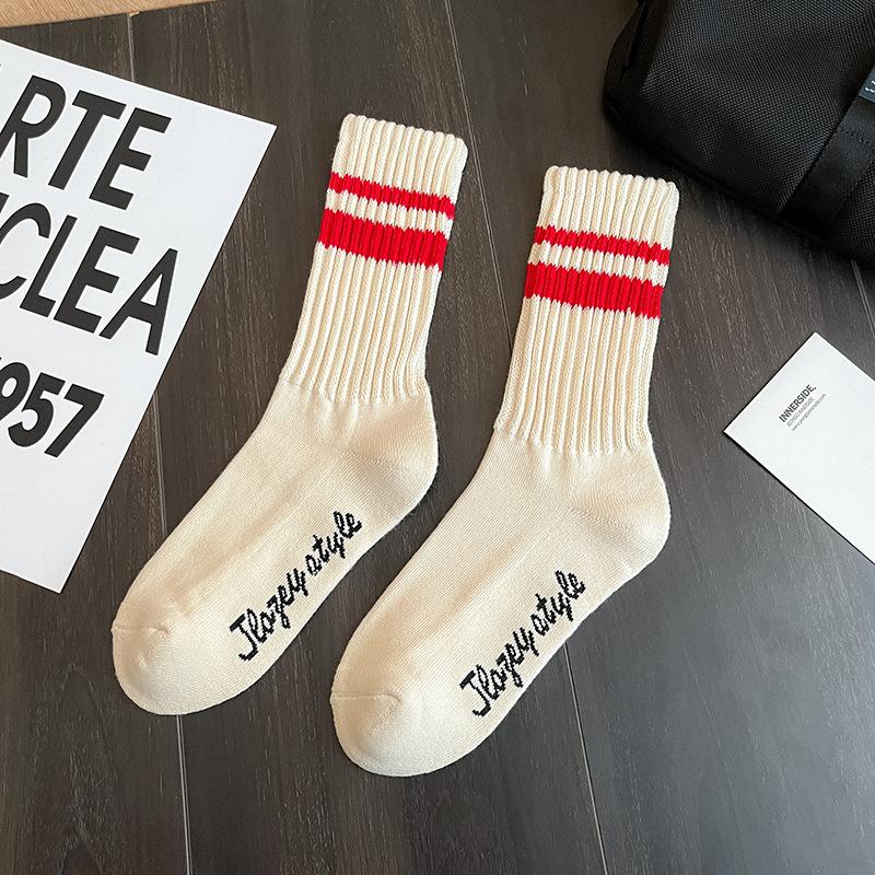 Fashion Unisex Striped Cotton Mid-calf Warm Socks Sweat-absorbent Anti-friction Sports Socks Men Basketball Socks Running Socks