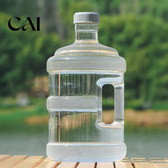 Langlebiger Wasserbehälter Kunststoffkrug mit Griff und auslaufsicherem Deckel, Wiederverwendbarer Schraubdeckelbehälter Tragbare Flasche, Transparent für Zuhause