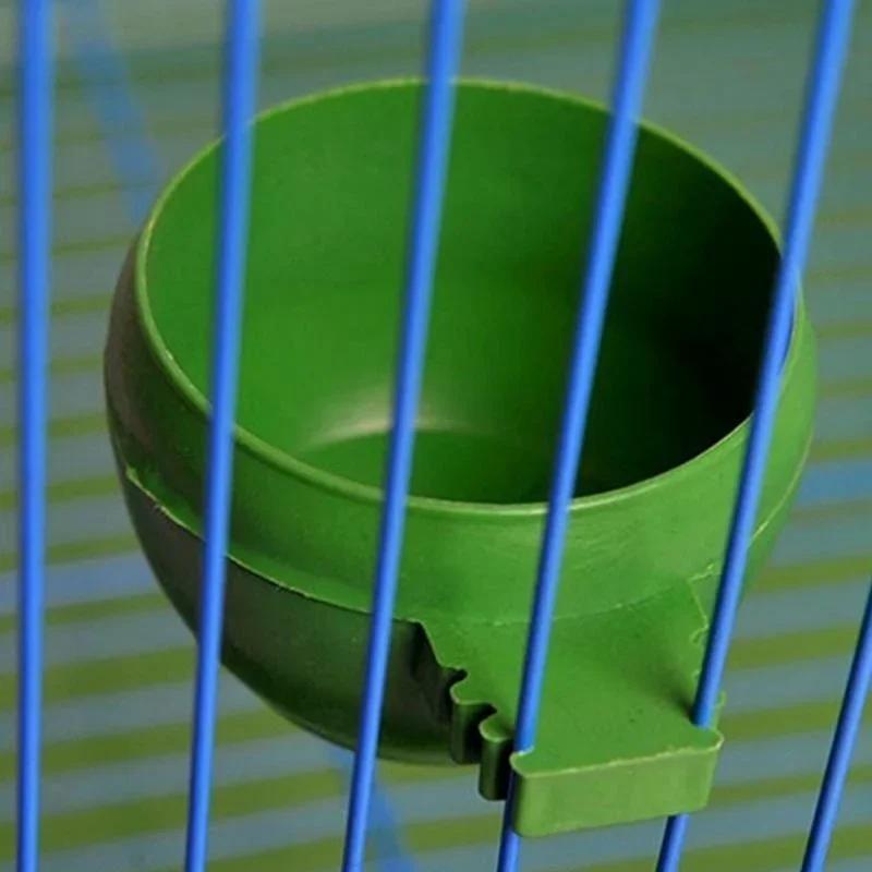 1 STK. Schlichtes Design Tierfutterbecher Rille Runde Futterschale Futterbehälter Vogelkäfig Universal Drahtkäfig Futterbox Vogelzubehör
