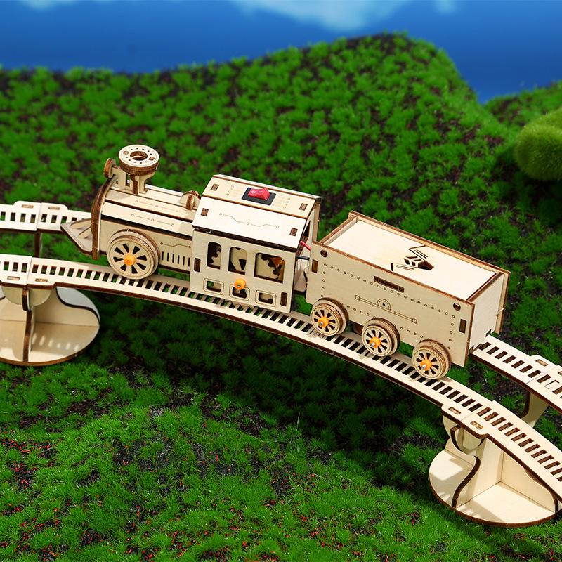 3D Wooden Electric Train Puzzle: Educational DIY Circular Track Toy