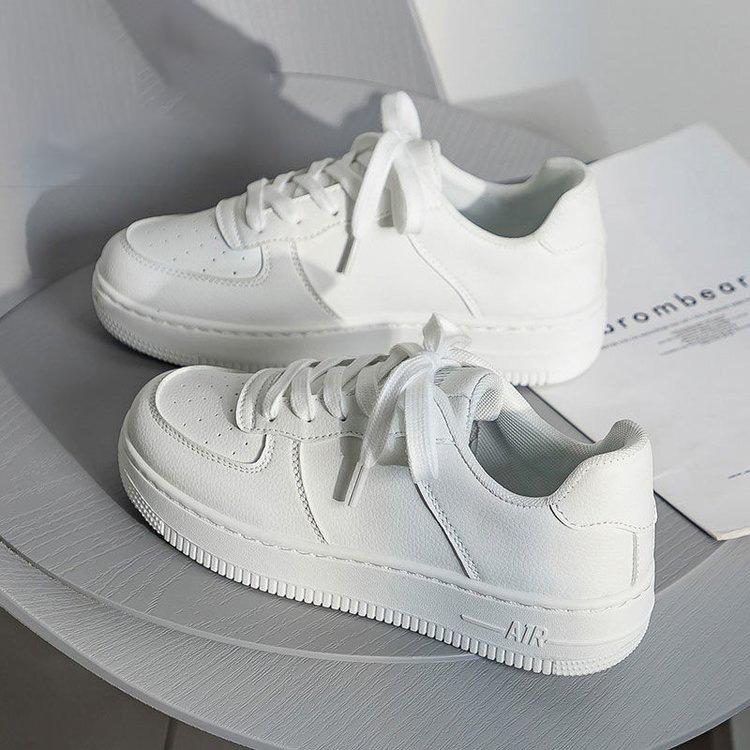 Einfarbige kleine weiße Schuhe Damen Frühling Student Lässig Schnürung Runde Spitze Plateau-Schuhe Dicke Sohle Erhöhende Sportschuhe