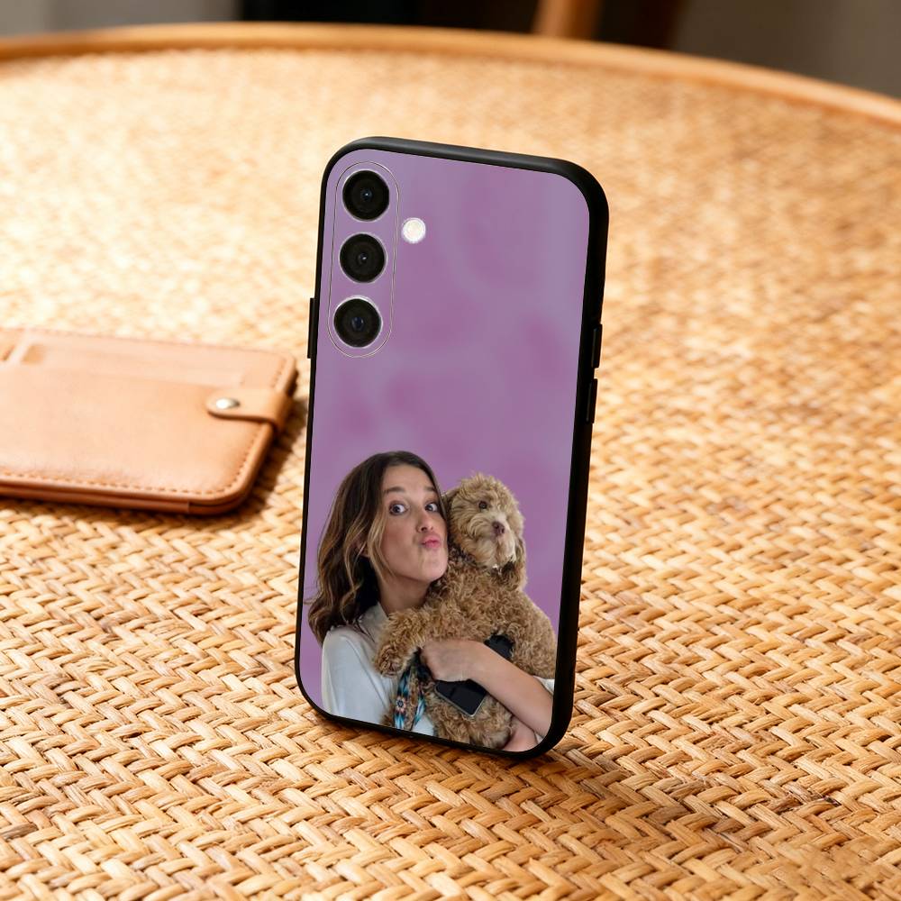 Singer MMB M-Millie Bobby B-Brown Phone Case For Samsung A73,72,71,A52,51,40,41,A22,A32,31,A13, Soft Black Shell