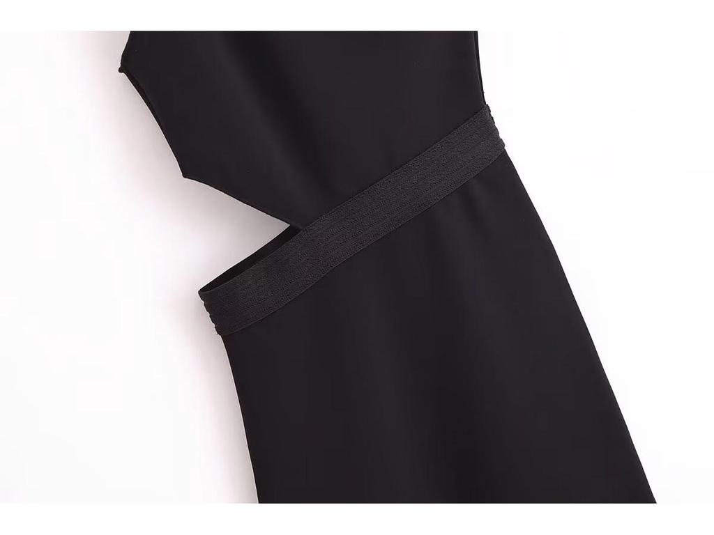 2025 Spring Women's Asymmetrical Off-Shoulder Dress In European and American Style