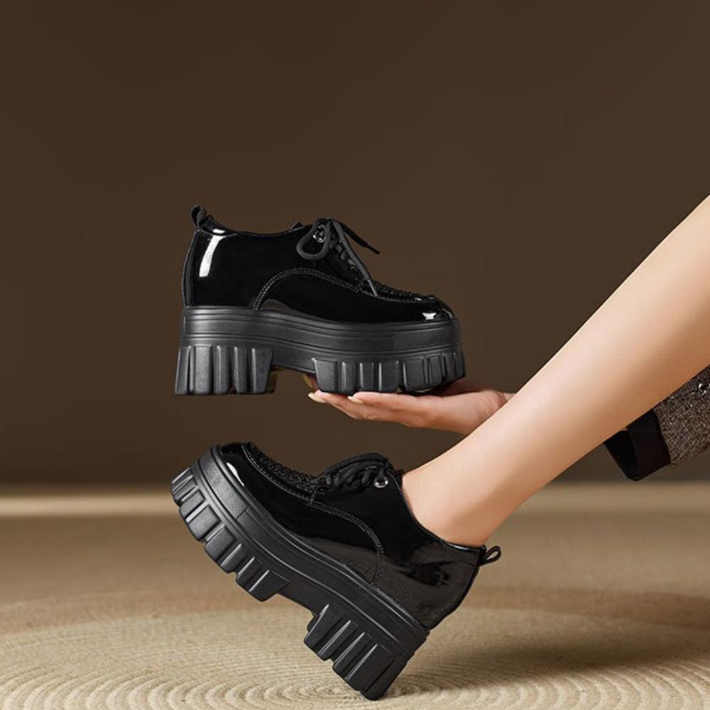 2026 Autumn Women Patent Leather Woven Lace‑Up Wedge Platform Pumps, British Retro Style Extra Thick‑Sole Versatile Casual Daily Leather Shoes
