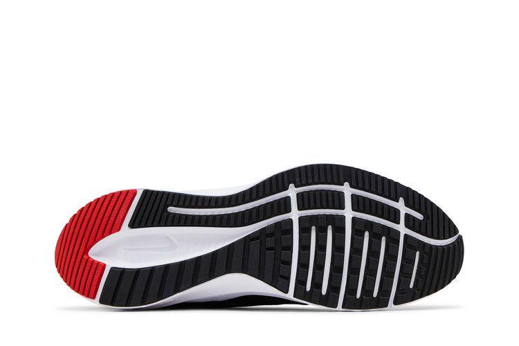Nike Quest 4 'Black University Red'