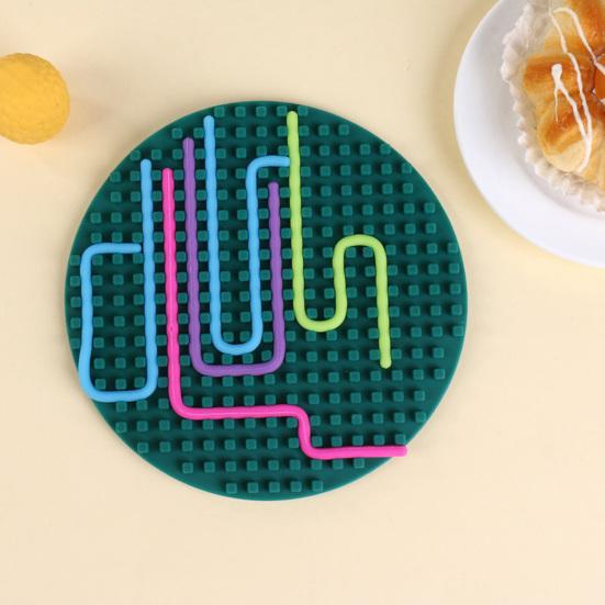 Round Silicone Sensory Activity Board Double Sided Stress Relief Sensory Board with Strings Boys Girls Silent Fidget Toy Party Favors