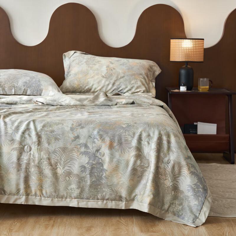 

Brangdy Ice Silk Summer Cooling Quilt