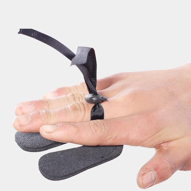 Ochrana prstů pro luk a šíp Lukostřelba Dvouvrstvá PU ochrana prstů Proti zakřivení Krása Kořist Tradiční luk Kožený chránič prstů Vybavení