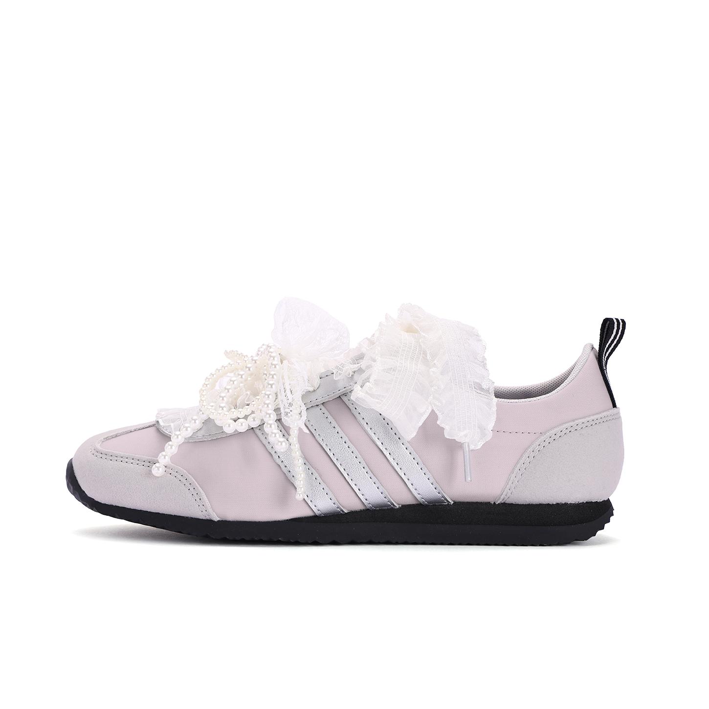 

Adidas VS JOG 2.0 Coverage Slip Resistant Abrasion Resistant Low top German Army Trainers Unisex Silver Pink JR4653(Team59-) 39⅓